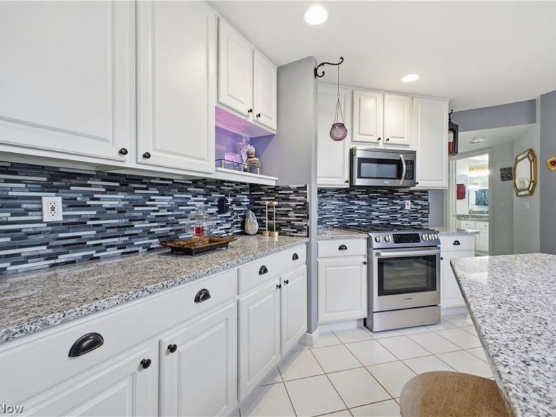 424 N Bayshore Drive, Unit 3, Columbiana, OH 44408 Photo 25