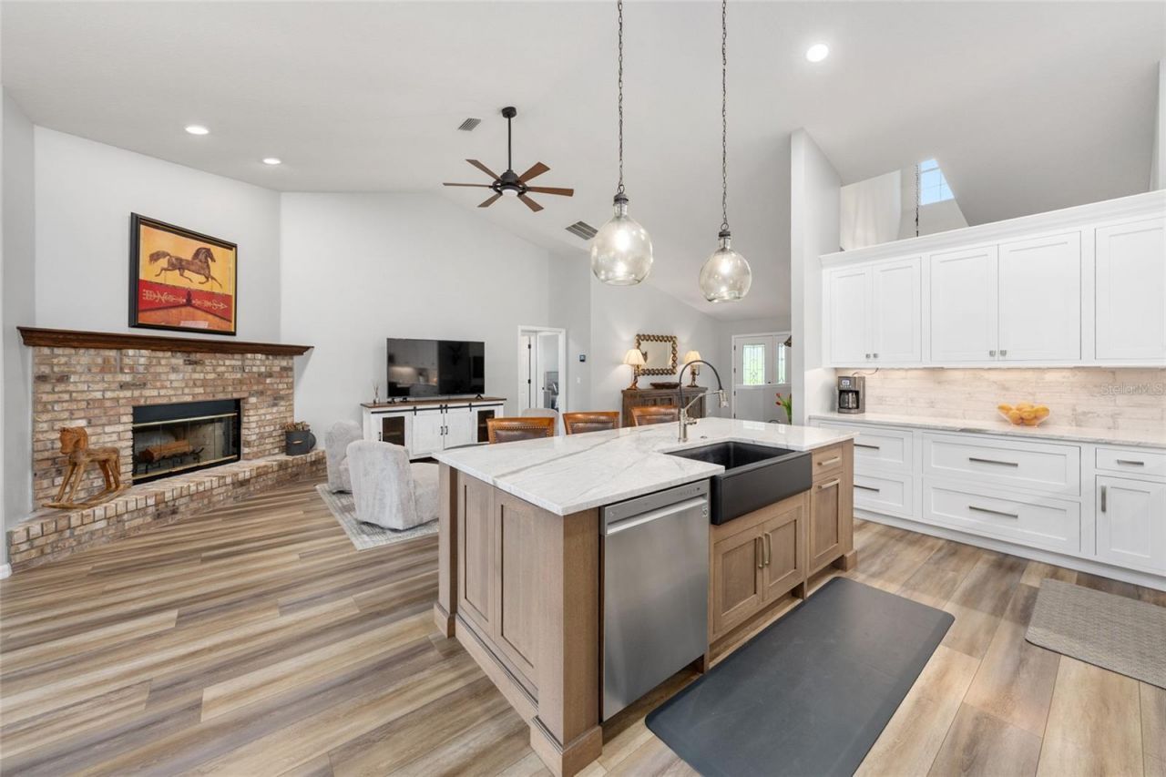 5402 NW 76th Court , Ocala, FL 34482 Photo