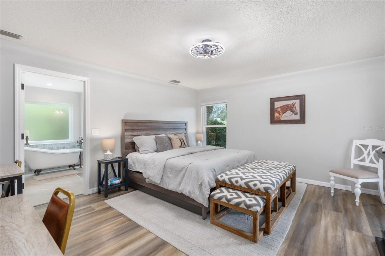 5402 NW 76th Court , Ocala, FL 34482 Photo