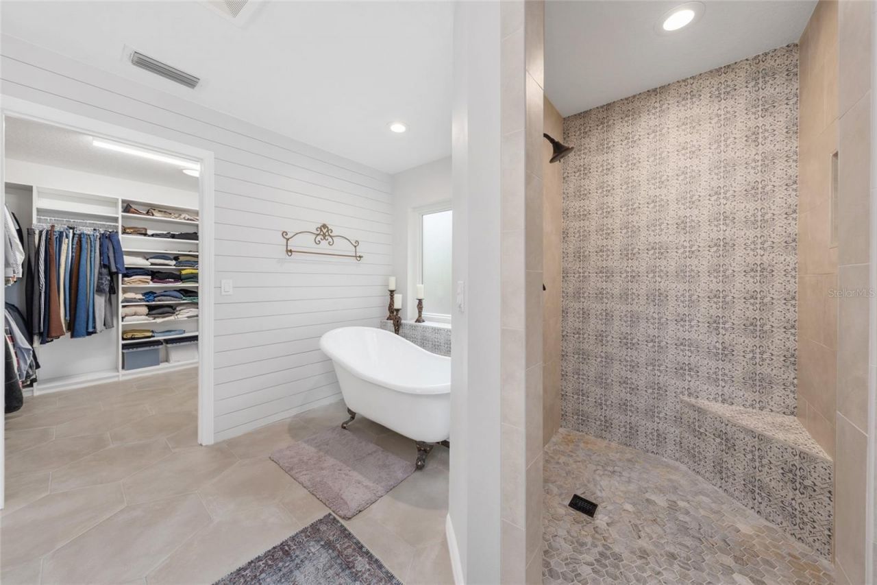 5402 NW 76th Court , Ocala, FL 34482 Photo