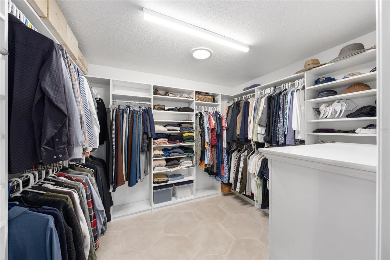 5402 NW 76th Court , Ocala, FL 34482 Photo