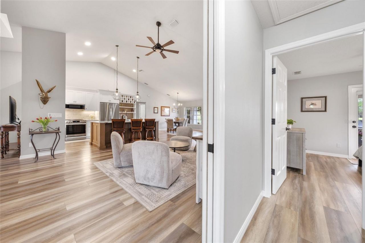 5402 NW 76th Court , Ocala, FL 34482 Photo