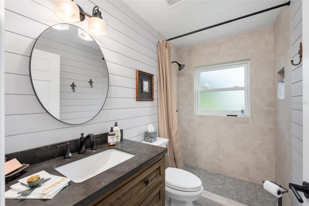 5402 NW 76th Court , Ocala, FL 34482 Photo