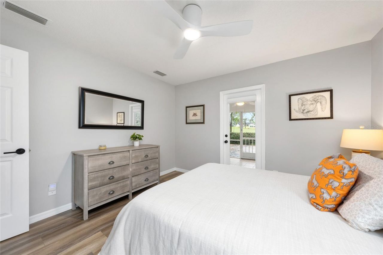 5402 NW 76th Court , Ocala, FL 34482 Photo