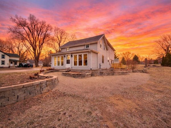 8083 S Green Street, Grand DeTour, IL 61021