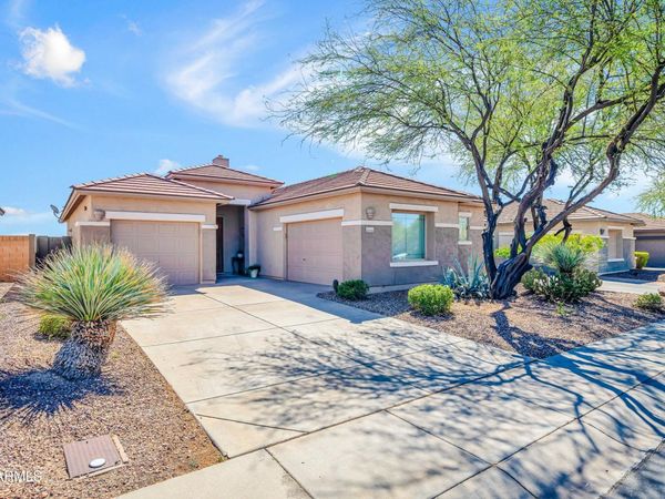 42115 N CELEBRATION Way, Phoenix, AZ 85086