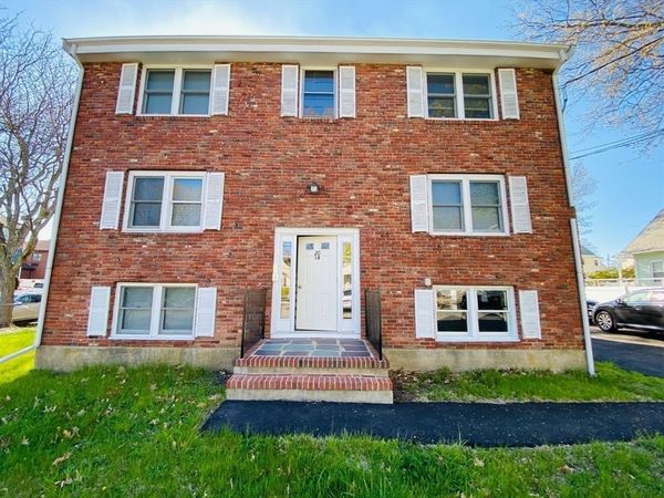 18 Germain Ave, Unit 1, Quincy, MA 02169
