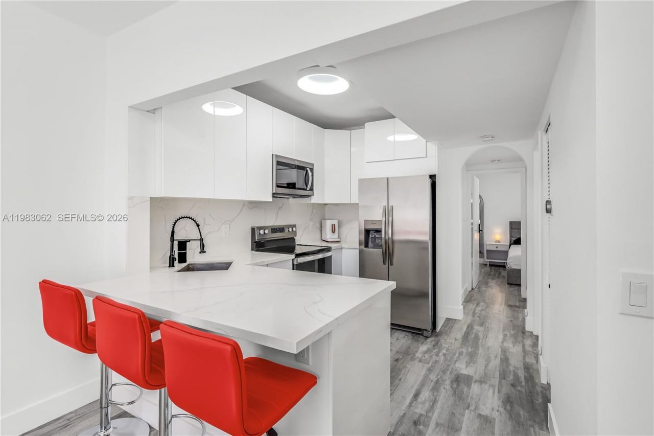 750 Pennsylvania Ave, Unit 6, Miami Beach, FL 33139 Photo