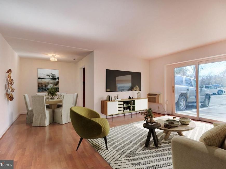 7630 Tomlinson Avenue, Unit 15, Cabin John, MD 20818 Main Photo