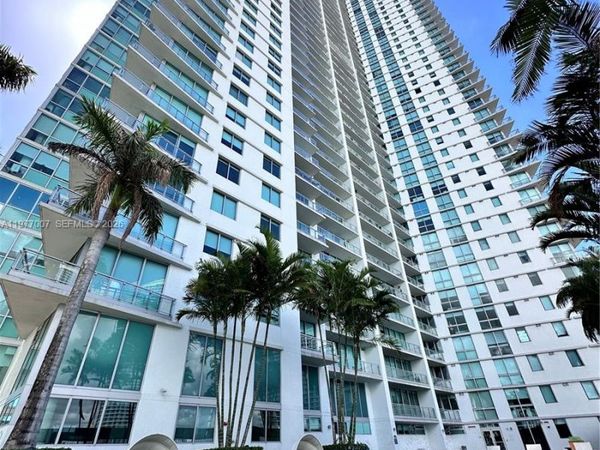 92 SW 3rd St , Unit 3105, Miami, FL 33130