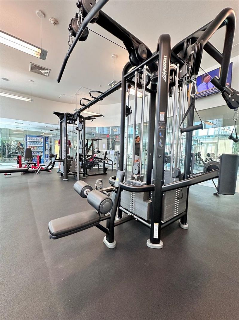 92 SW 3rd St, Unit 3105, Miami, FL 33130 Photo