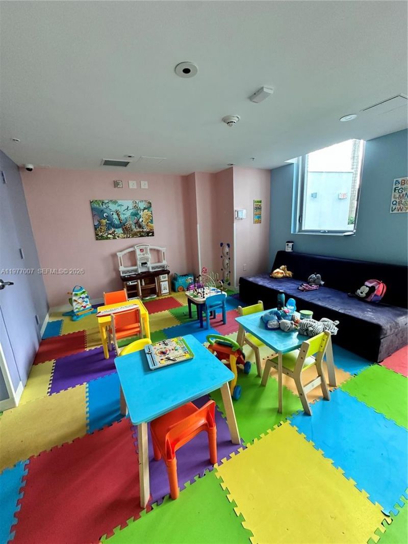 92 SW 3rd St, Unit 3105, Miami, FL 33130 Photo