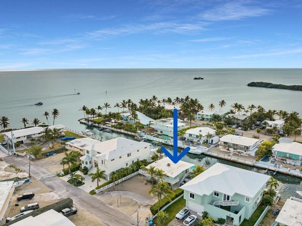 200 Plantation Drive, Tavernier, FL 33070