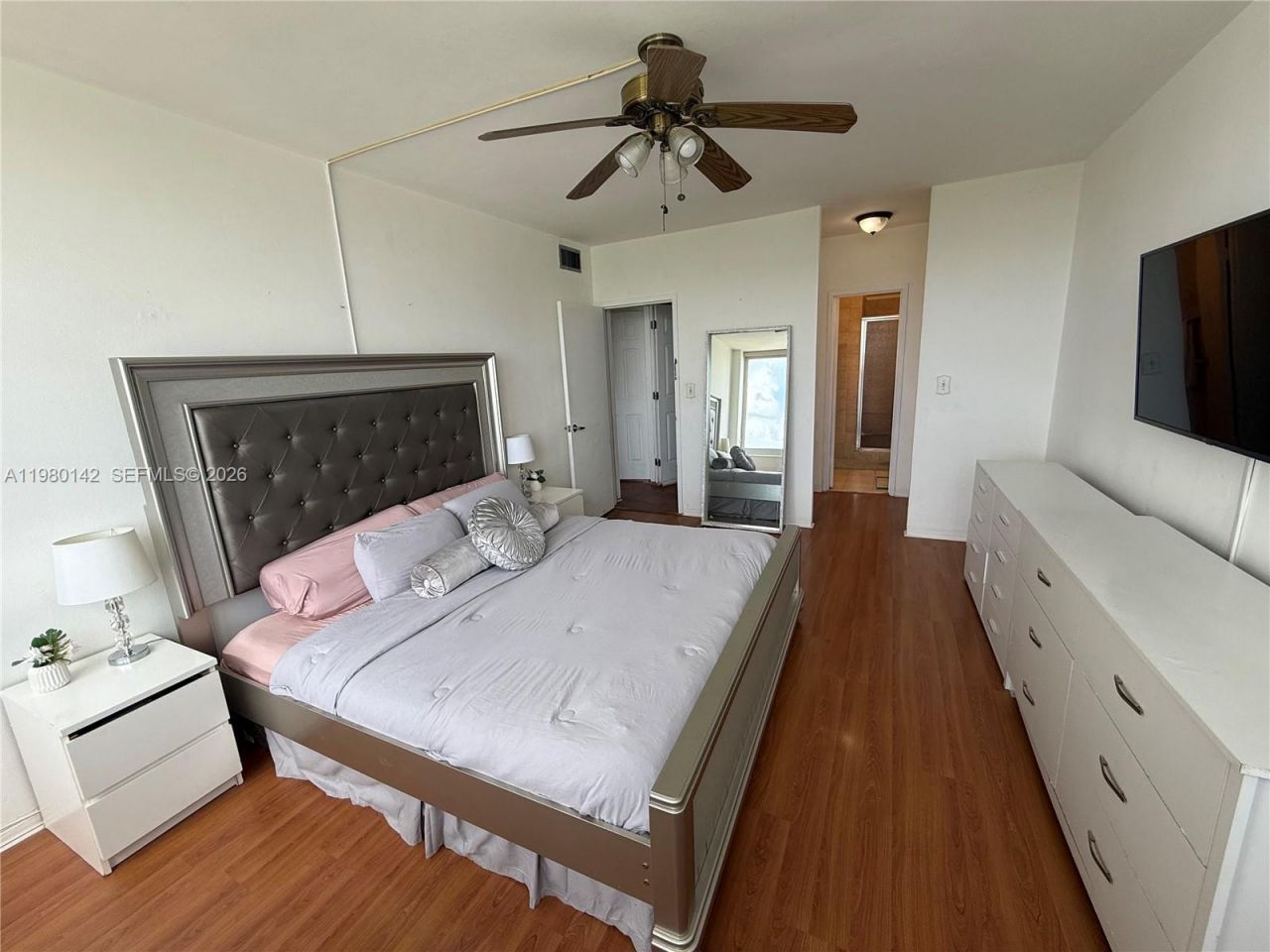 7441 Wayne Ave, Unit 9C, Miami Beach, FL 33141 Photo