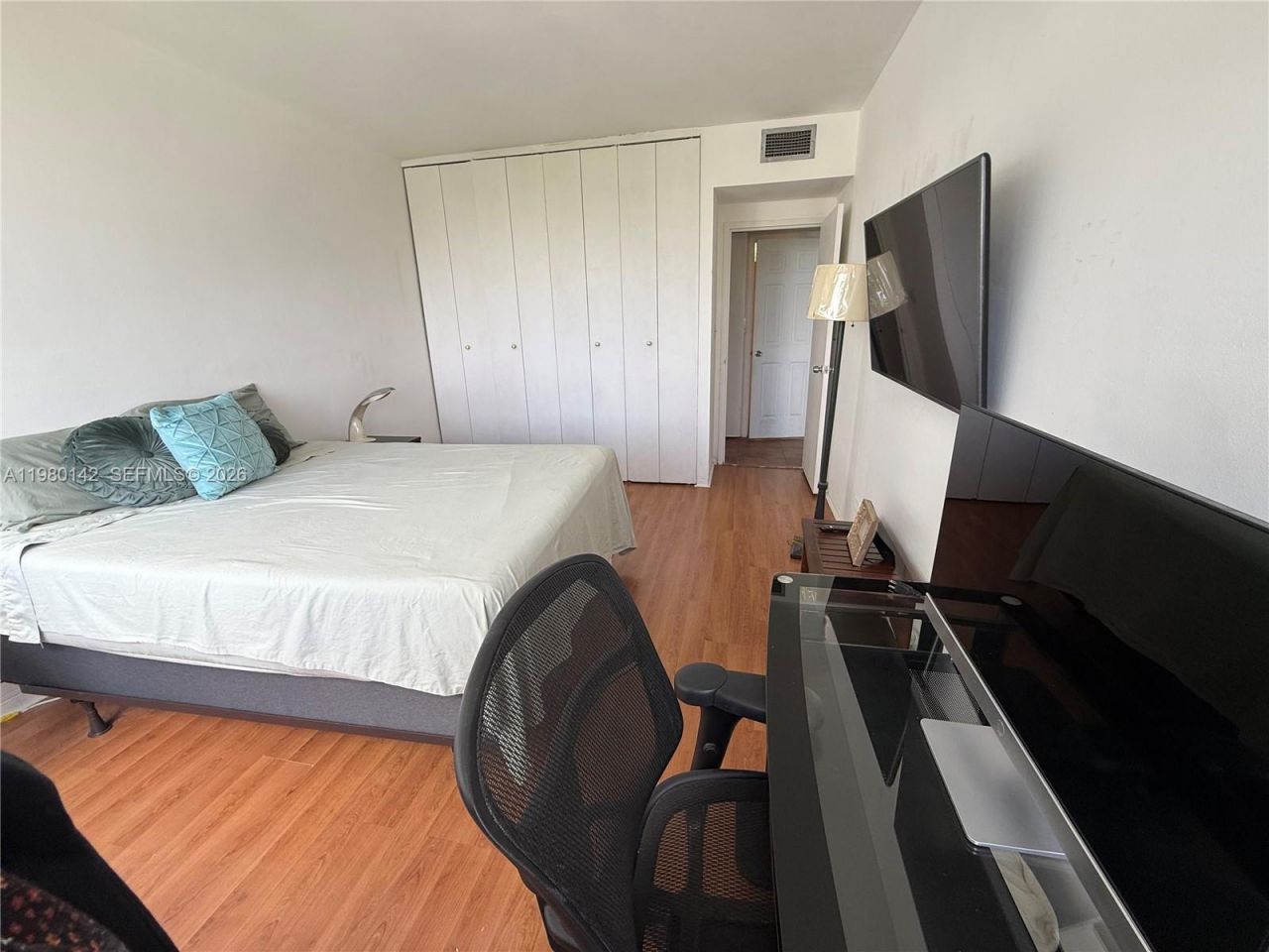 7441 Wayne Ave, Unit 9C, Miami Beach, FL 33141 Photo