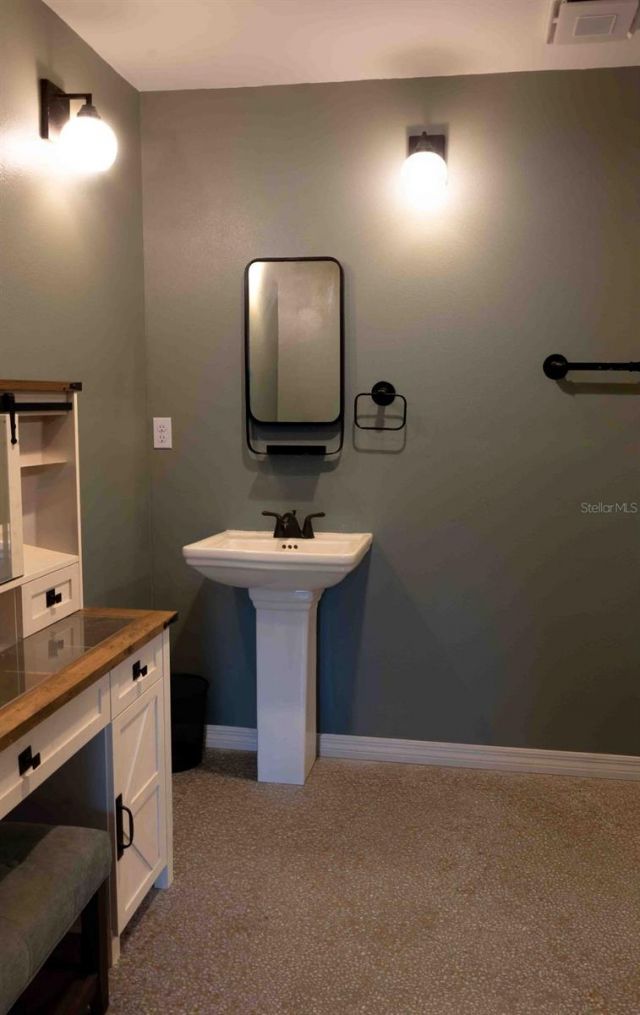 706 S Pearl Circle , Brandon, FL 33510 Photo