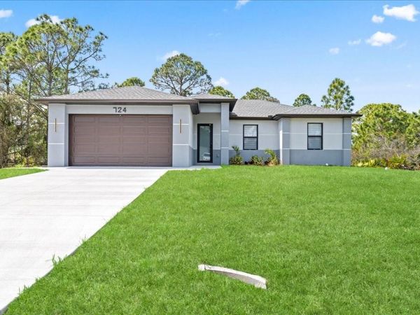 724 DRURY AVENUE , LEHIGH ACRES, FL 33974