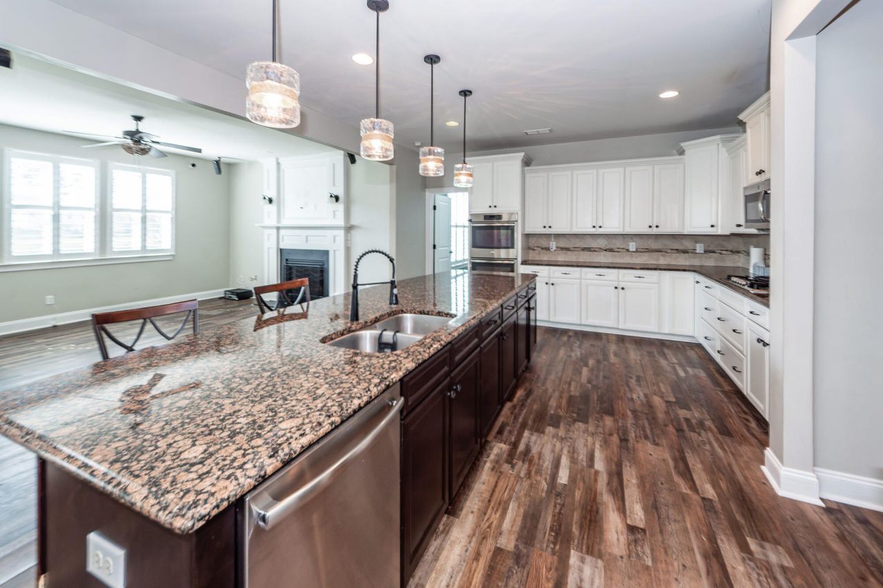 416 Spectrum Road Photo 13