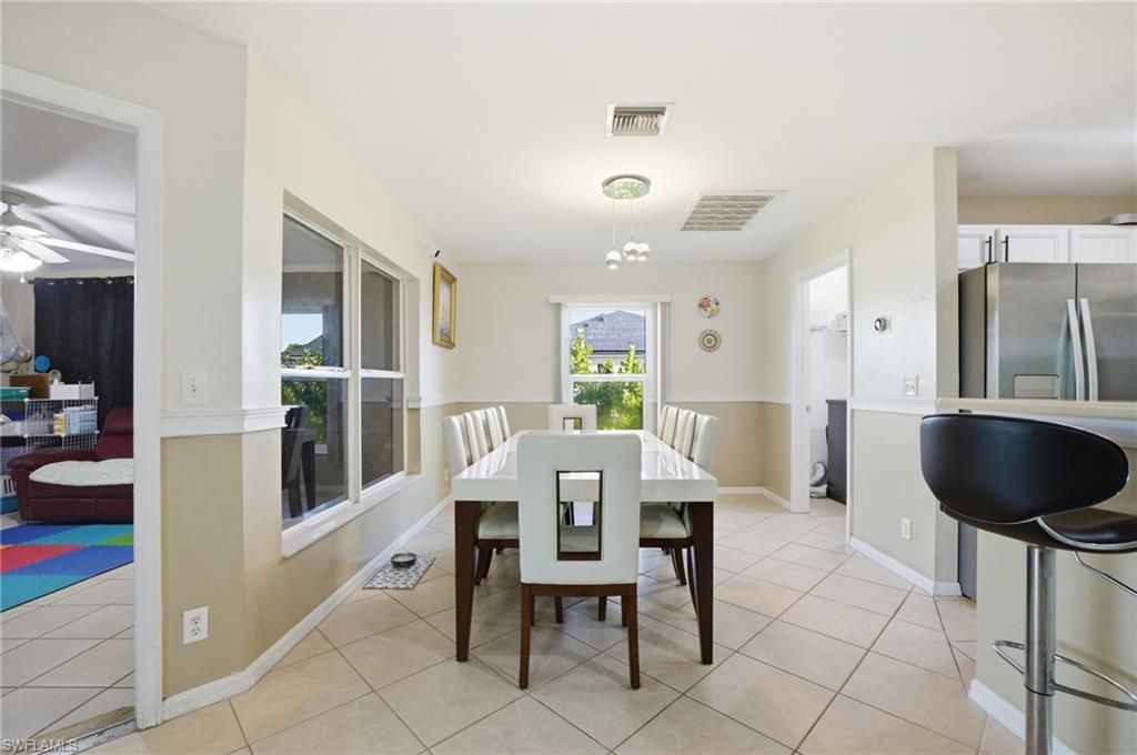 1112 SW 9th Ct, Cape Coral, FL 33991 Photo