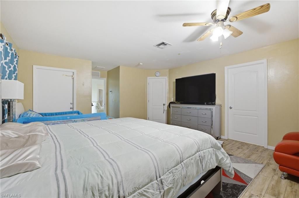1112 SW 9th Ct, Cape Coral, FL 33991 Photo
