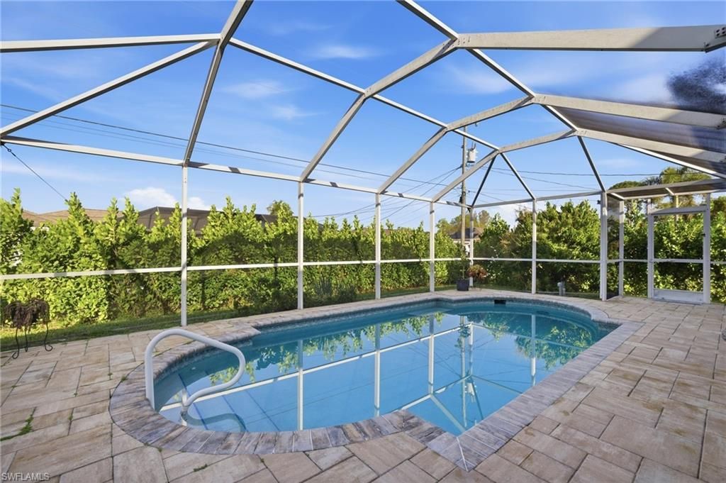 1112 SW 9th Ct, Cape Coral, FL 33991 Photo