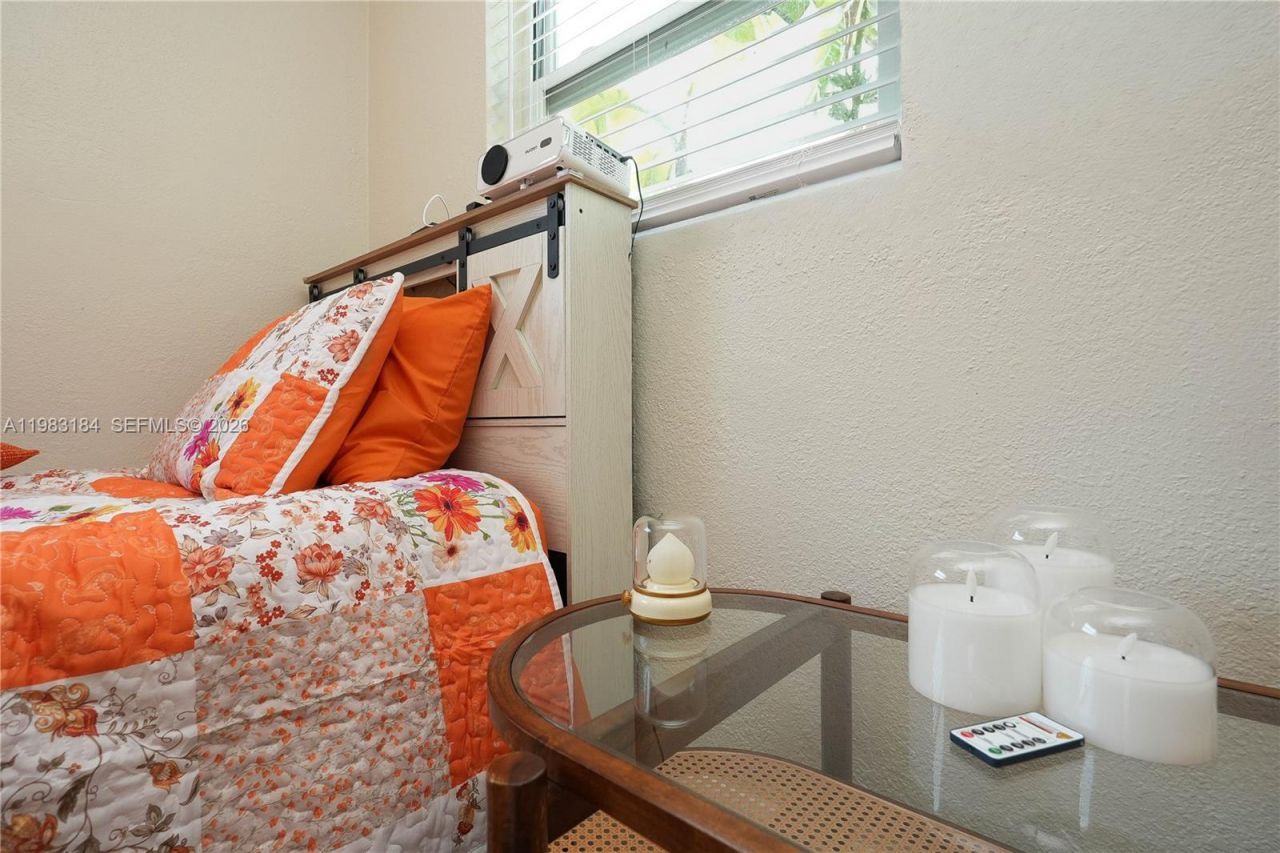 742 Granada St , Unit A, Fort Pierce, FL 34949 Photo