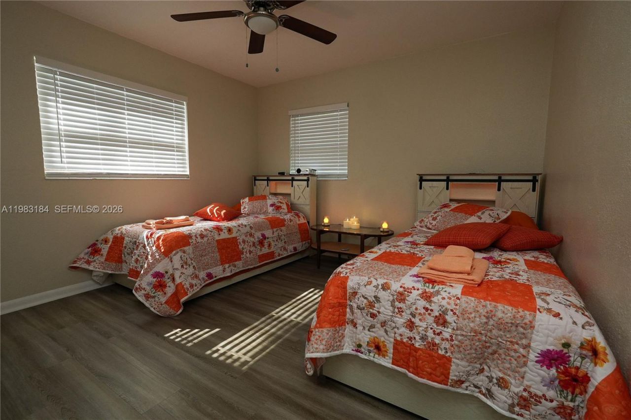 742 Granada St , Unit A, Fort Pierce, FL 34949 Photo