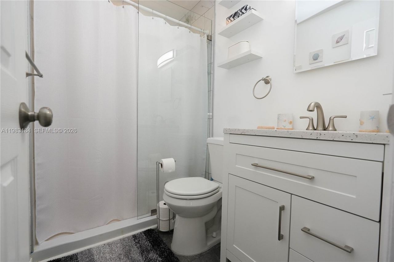 742 Granada St , Unit A, Fort Pierce, FL 34949 Photo