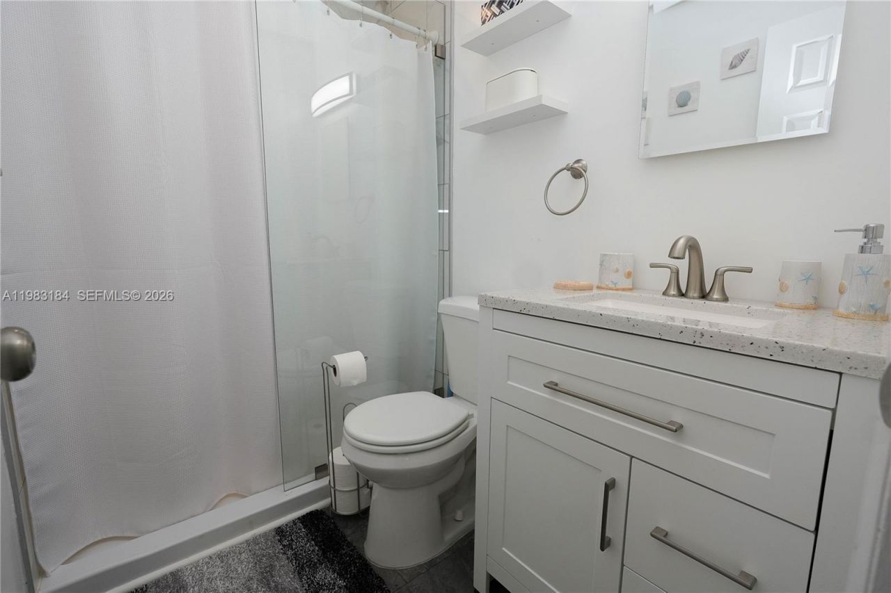 742 Granada St , Unit A, Fort Pierce, FL 34949 Photo