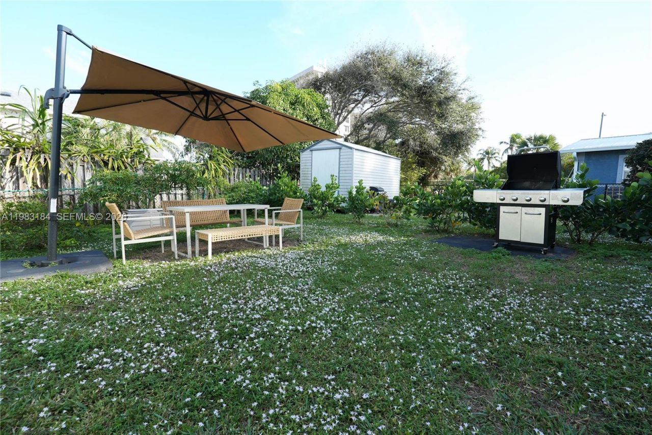 742 Granada St , Unit A, Fort Pierce, FL 34949 Photo