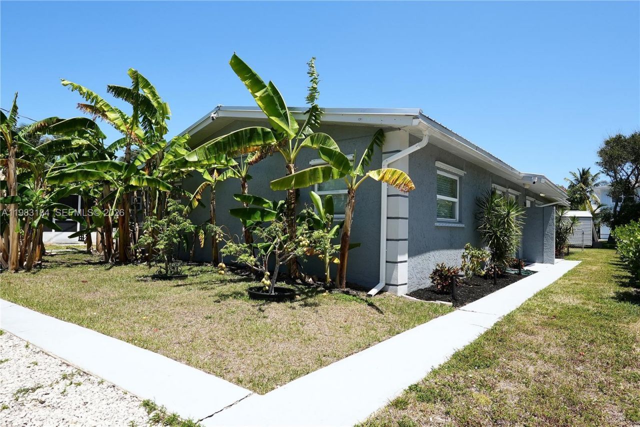 742 Granada St , Unit A, Fort Pierce, FL 34949 Photo