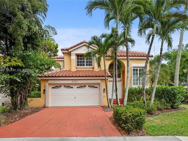 2721 Montevideo Ave, Cooper City, FL 33026