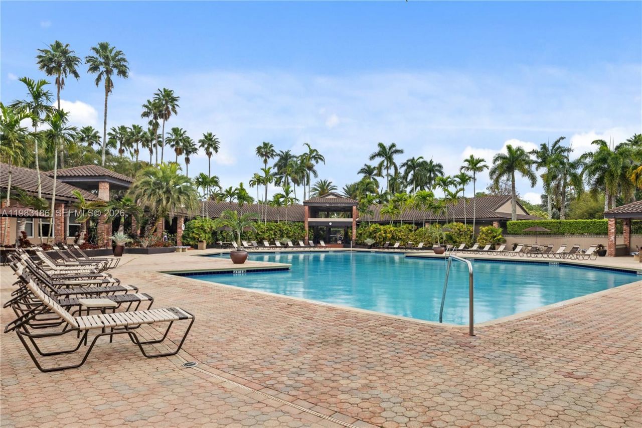 2721 Montevideo Ave, Cooper City, FL 33026 Photo