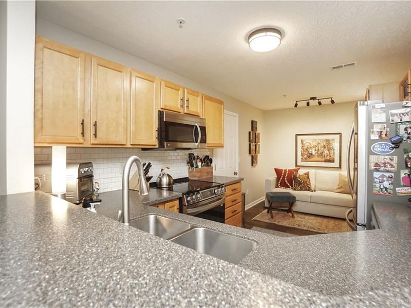 1320 Shadowood Trail, Maineville, OH 45039 Photo 8