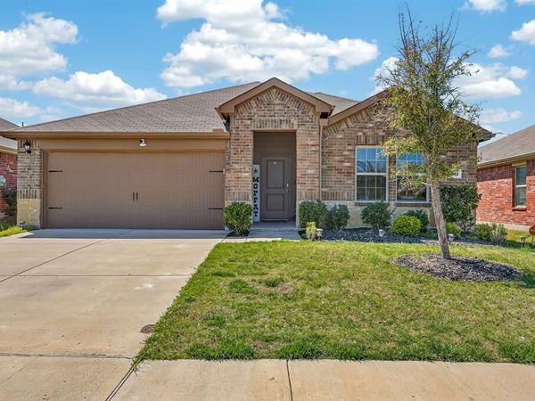 2211 Kingfisher, Crandall, TX 75114