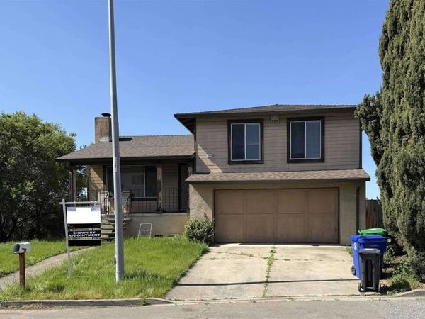 22446 Ralston Ln, Hayward, CA 94541