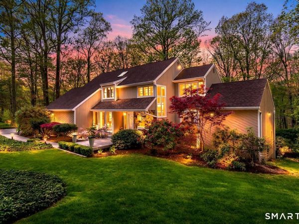 19 Mine Hill, Redding, CT 06896