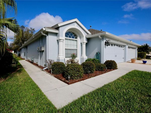 2753 TANGLEWYLDE DRIVE , LAND O LAKES, FL 34638