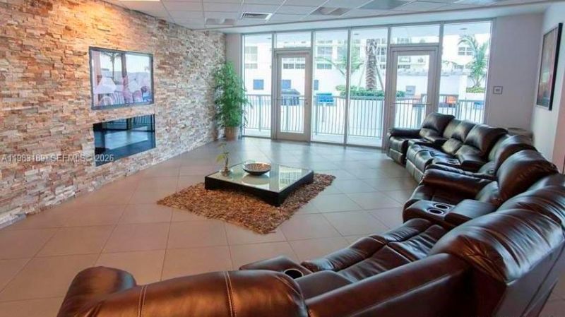 1750 N Bayshore Dr , Unit 1104, Miami, FL 33132 Photo