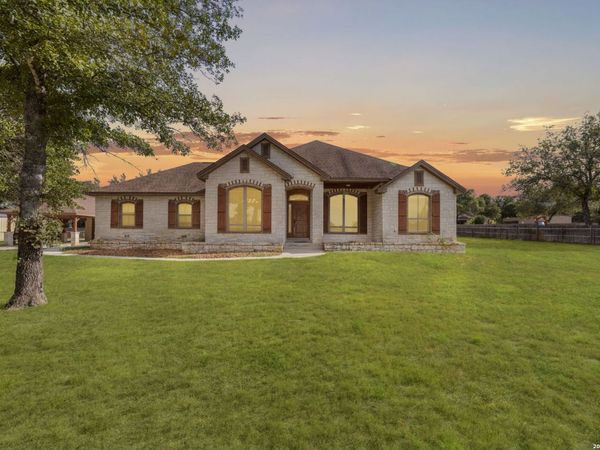 165 copper ridge, La Vernia, TX 78121