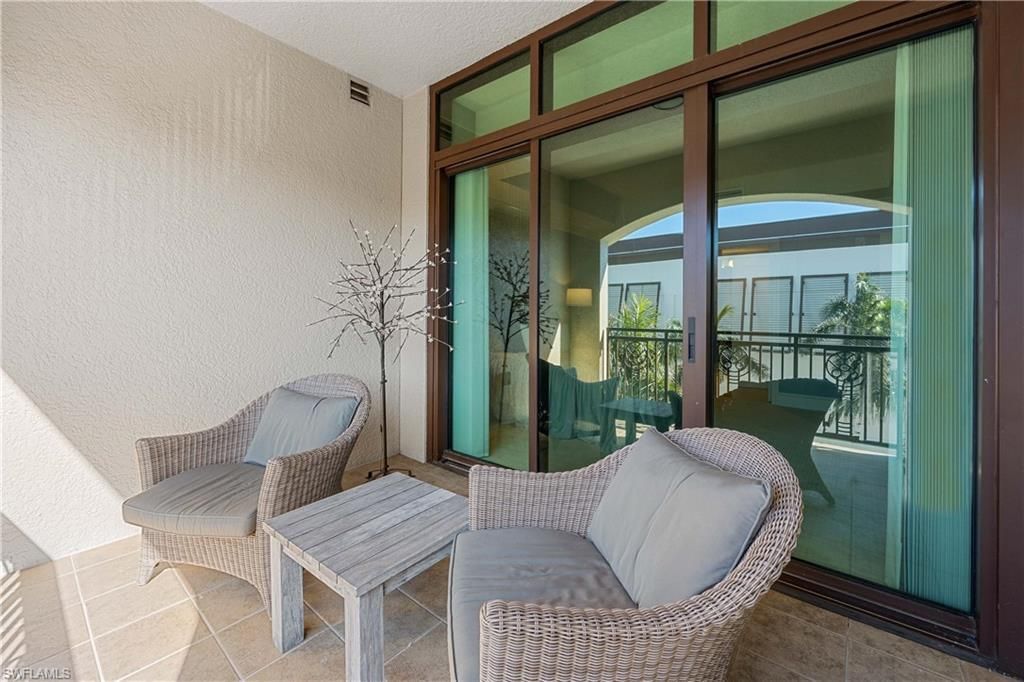 9123 Strada Pl, Unit 7404, Naples, FL 34108 Photo