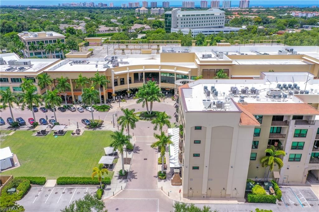 9123 Strada Pl, Unit 7404, Naples, FL 34108 Photo