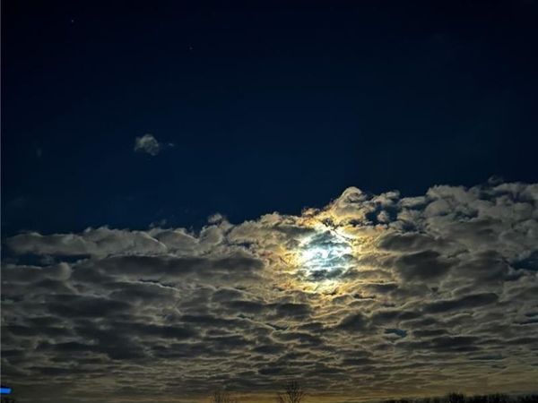 1564 N 450th Road, Baldwin City, KS 66006