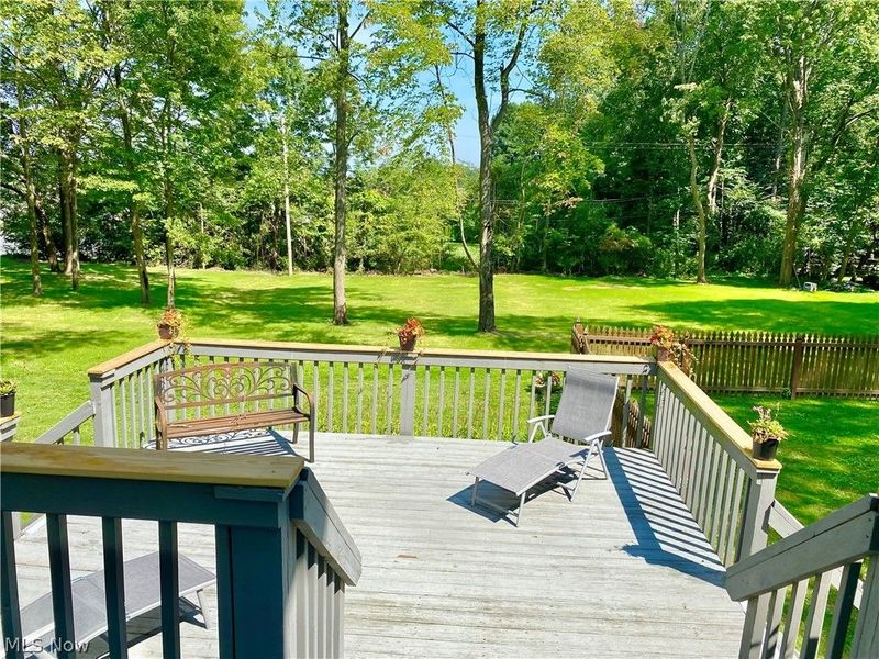 568 Hampshire Road , Fairlawn, OH 44333 Photo 3