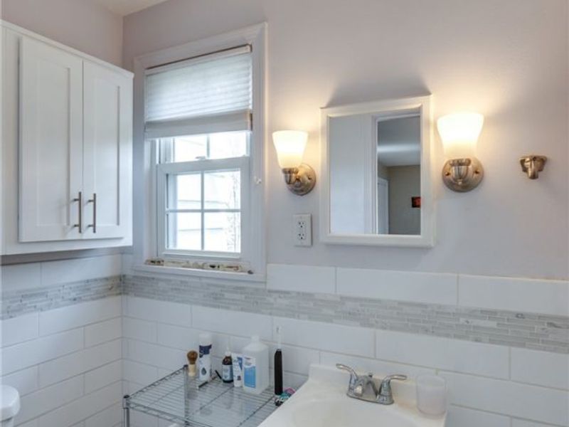 568 Hampshire Road , Fairlawn, OH 44333 Photo 30