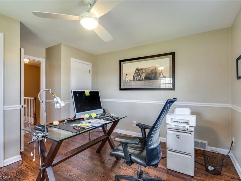 568 Hampshire Road , Fairlawn, OH 44333 Photo 33