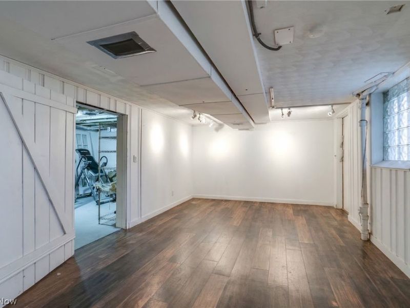 568 Hampshire Road , Fairlawn, OH 44333 Photo 36