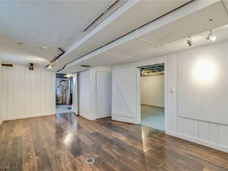 568 Hampshire Road , Fairlawn, OH 44333 Photo 38