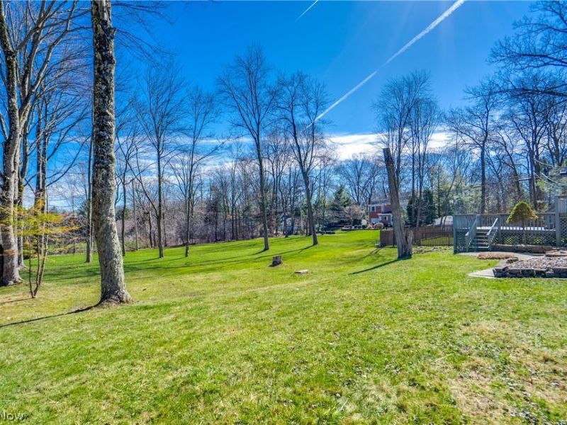 568 Hampshire Road , Fairlawn, OH 44333 Photo 42