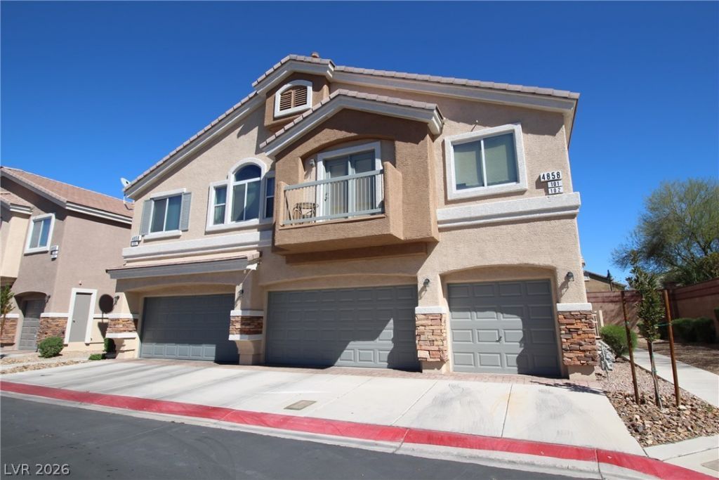 4858 Straight Flush Drive, Unit 102, Las Vegas, NV 89122 Main Photo